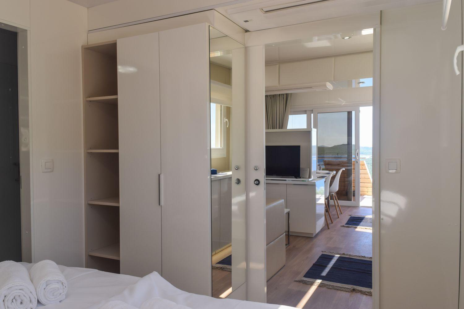 Glamping Tents And Mobile Homes Trasorka Campingplatz Veli Lošinj
