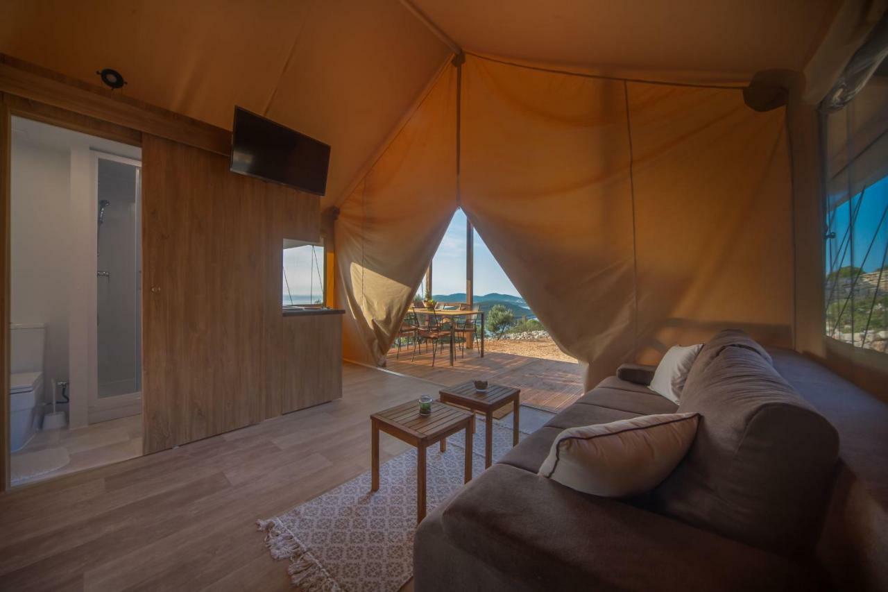 Glamping Tents And Mobile Homes Trasorka Campingplatz